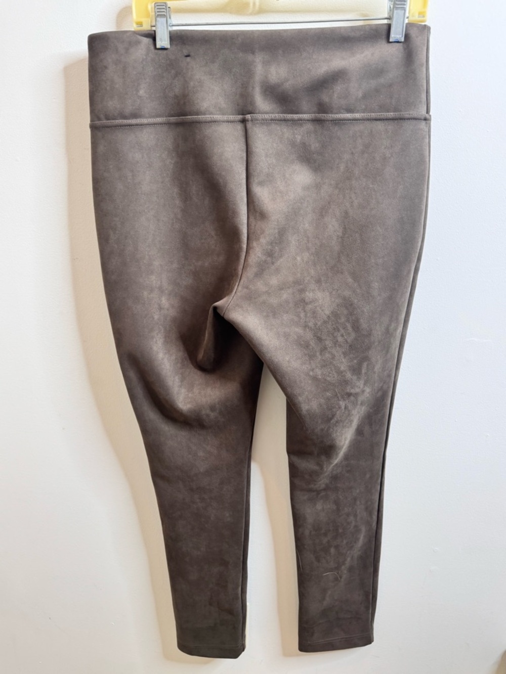 Andrew Marc Black High-Rise Suede-Like Leggings - Picture 2 of 3
